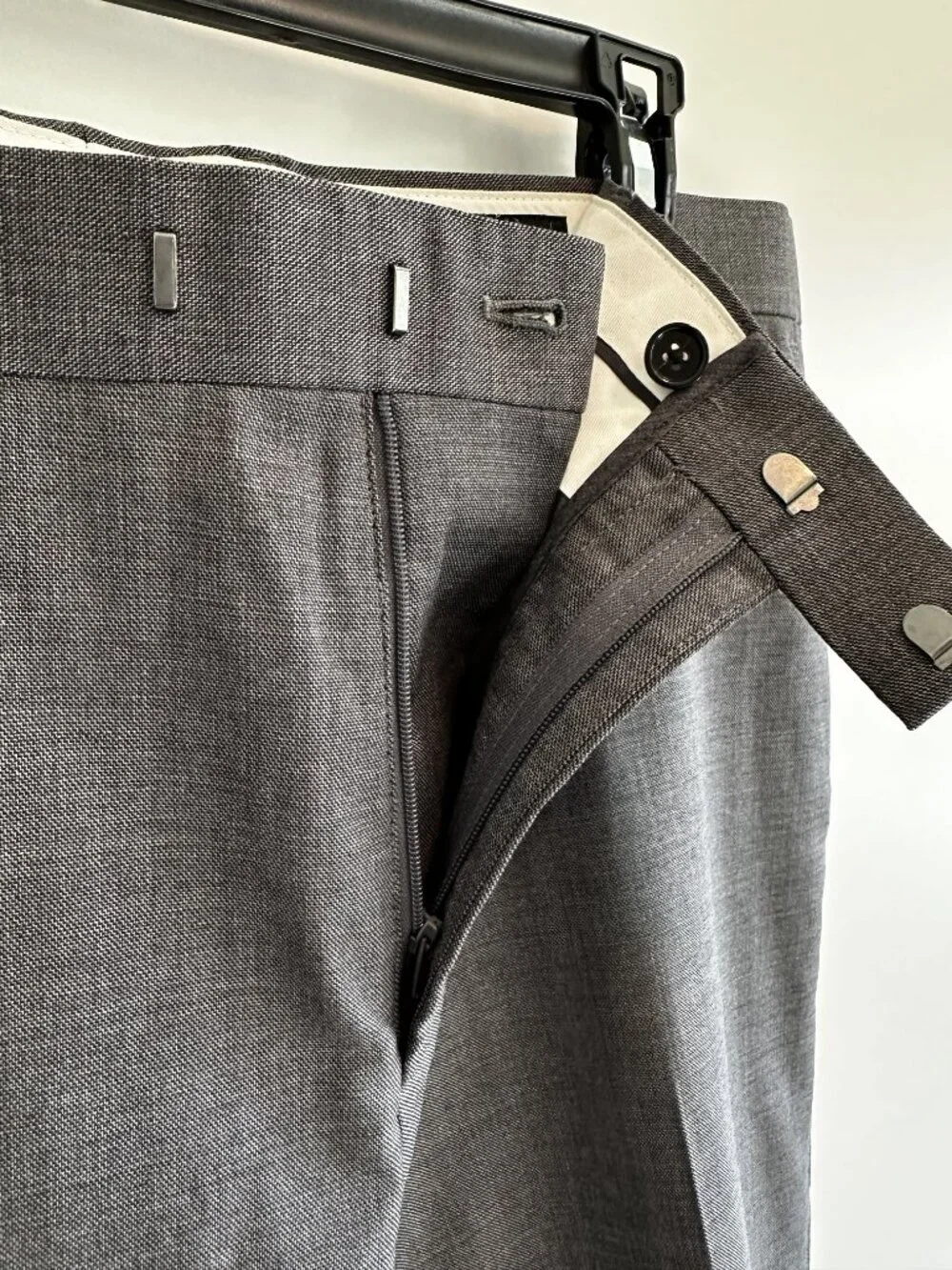 NWT Banana Republic Men’s Tessuto Premium Wool Dress Pants Charcoal Size 36x30